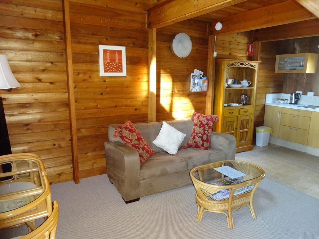 Jarrah Glen Cabins Nannup Eksteriør billede